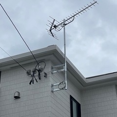 ルームエアコン.地デジアンテナ取り付けします！ - 便利屋