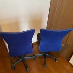 デスクチェアー　椅子の画像