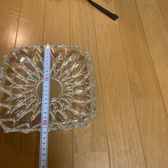 クリスタル ガラス皿　角皿　22㎝ ガラス 角の画像