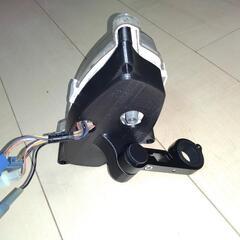 スズキ スクーター メーター マウントカバーの画像