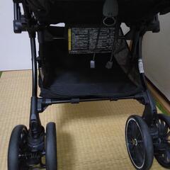 【引越のため一時募集中断】2021年購入 コンビ(Combi) SGマーク付き スゴカルSwitch エッグショック XL / スタンダードモデル コンビ A型ベビーカー 色:ネイビーの画像