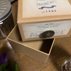 インテリア雑貨小物入れ　造花の画像