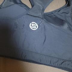 Skinsスキンズ　スポーツ用Sランニングウォーキングヨガジムウエアの画像
