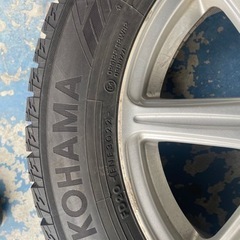 １６インチホイール付冬タイヤほぼ新品！の画像