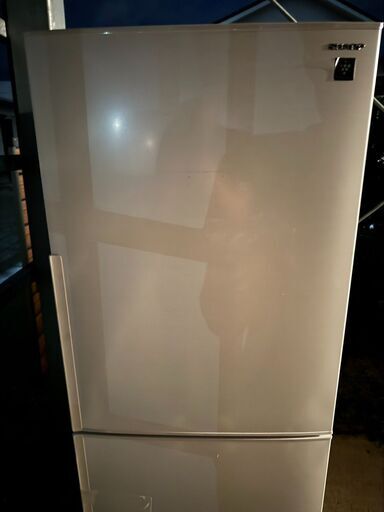 冷蔵庫　Sharp SJ-PD28H-W