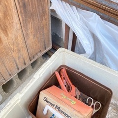 鉄クズ、金属ゴミ、まとめての画像