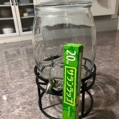 ドリンク　ディスペンサーの画像