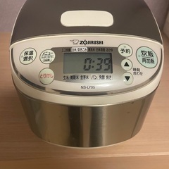 炊飯器の画像