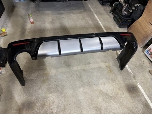 ！最終値下げ！200系ハイエース　Essex ver2リアバンパー