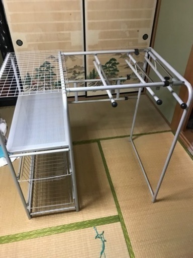 棚付きハンガーラック　押入れ収納