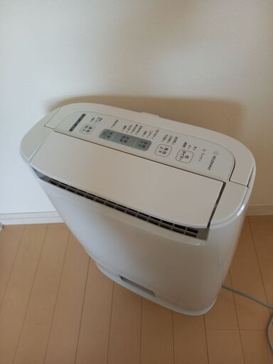 パナソニック　ナノイー　衣類乾燥除湿機　エコナビ