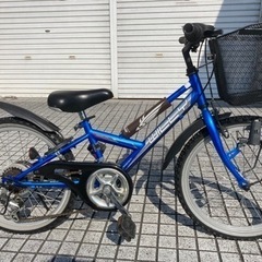 【ジュニアマウンテン】美品❗️20インチ 6段変速　泥除け付　前...