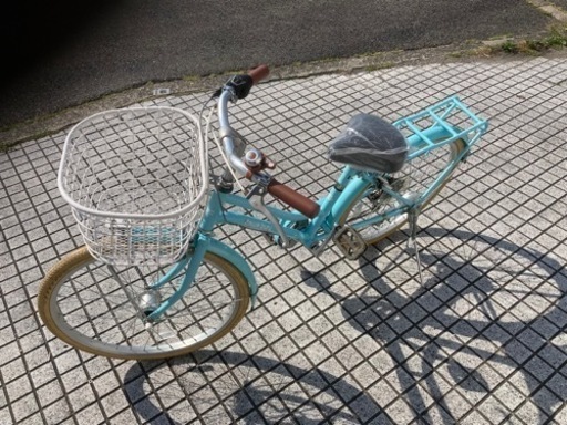 【22インチ自転車】美品❗️外装6段変速　LEDオートライト付　スペアキーあり　カラータイヤ使用❗️サドル新品❗️若林自転車　浜大津店