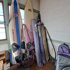 ウィンドサーフィンボードとセイル