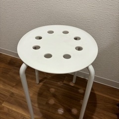 スツール