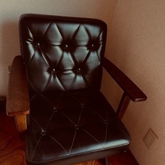 回転椅子　大手家具屋で購入