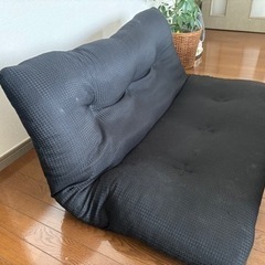 【無料】2人掛けローソファ　黒の画像