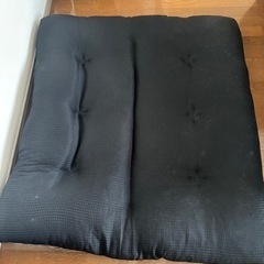 【無料】2人掛けローソファ　黒の画像