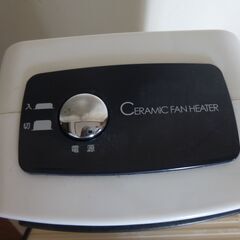 セラミックファンヒーター　小型の画像