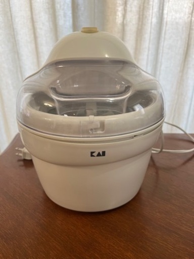 アイスクリームメーカー　中古　美品とレシピ本\n