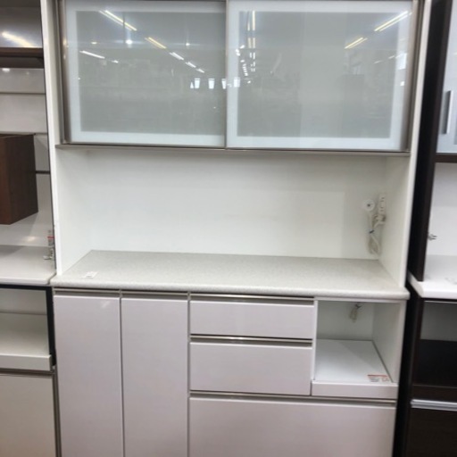 ニトリ　レンジボード スライド扉