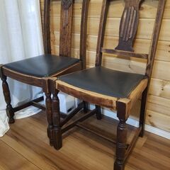 Vintageテーブル&椅子の画像