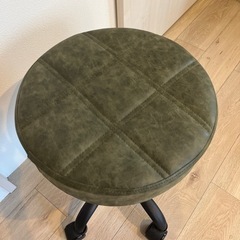 【お譲りします】昇降できるスツールの画像