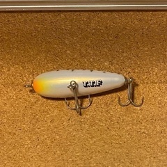 🐠🐟🐬🐳🐋『かぶりつかせようぜ』ホッパーなどのルアーな6種　収納ケース付きの画像