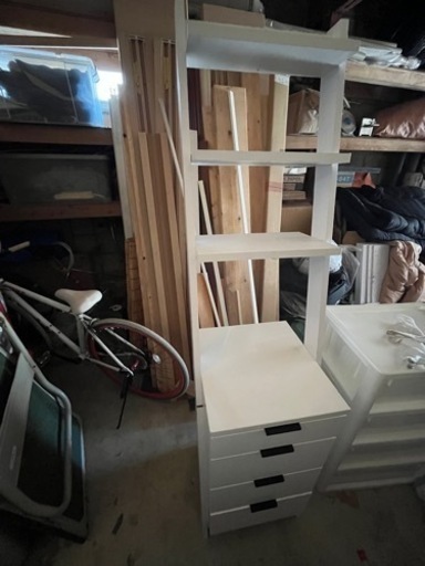 家具　チェストラック