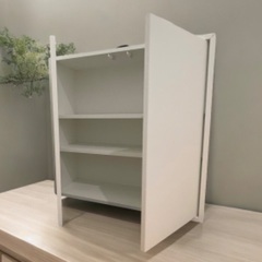 美品 使用感なし 収納 (本棚、カウンター下、食器等)