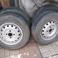 145R12　タイヤ付き鉄ホイール4本　中古　ミニキャブ