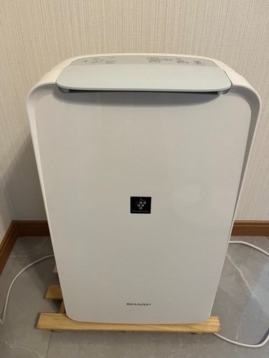 ⭐︎衣類乾燥除湿機　シャープ