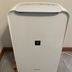 ⭐︎衣類乾燥除湿機　シャープ　