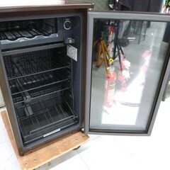 東芝 ワインセラー 76L 2004年製 GR-W80G(T) ブラウン 19本収納 コンパクト 冷蔵庫 中古 TOSHIBA 苫小牧西店の画像