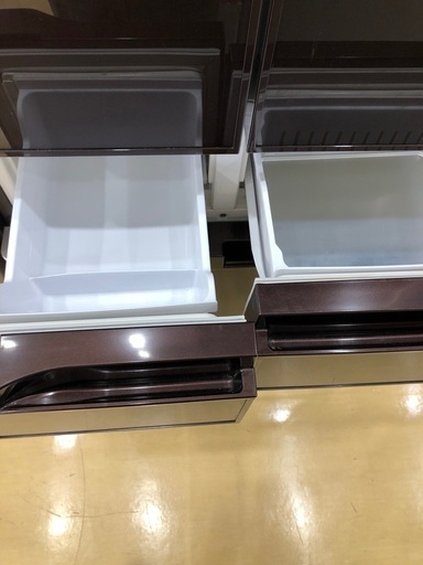 【半年間動作保証付き】HITACHI 冷蔵庫　6ドア　517L 2013年製