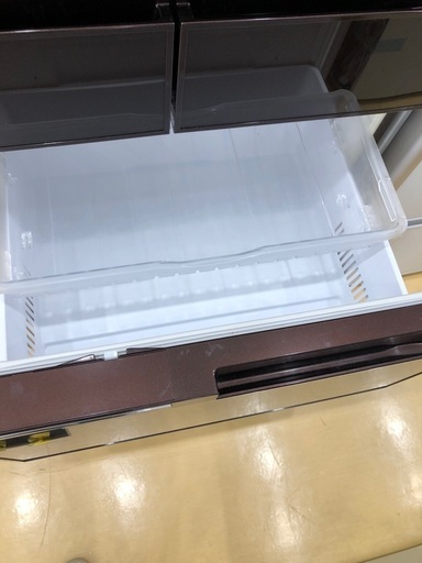 【半年間動作保証付き】HITACHI 冷蔵庫　6ドア　517L 2013年製