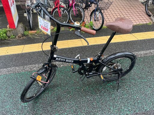 リサイクルショップどりーむ天保山店　No1211　折り畳み自転車　黒色　６段ギア付き　ベル付き
