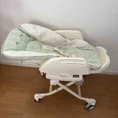 ベビー用品 ベビーラック、ハイローチェアの画像