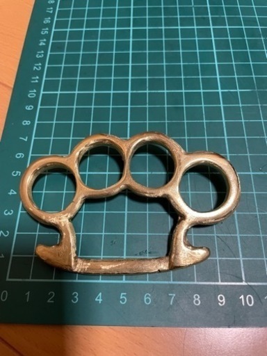 ベルト用のバックルになります中古ですキズ有り