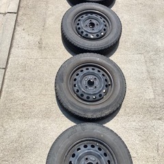 車のパーツ タイヤ、ホイール148/80 13R スズキ純製　ワゴンR