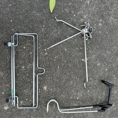 キャンプ用品　ツーバーナーコンロ用サイドテーブル　5連スライドフック　ティッシュボックスホルダー　ペーパーホルダー　小物掛け　の画像