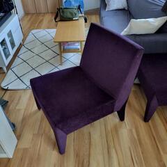 １人掛けソファ、オットマンのセットの画像