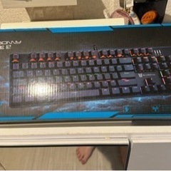 キーボード ピンク テンキー付き