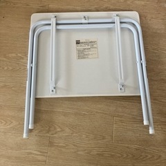成約済み　ミニテーブル　折り畳み　ニトリの画像