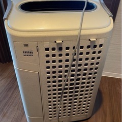 シャープ加湿器空気清浄機　早い者勝ちの画像