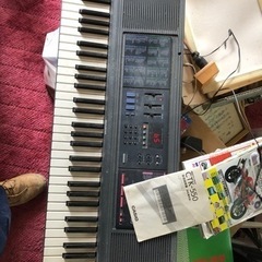 カシオ電子ピアノ