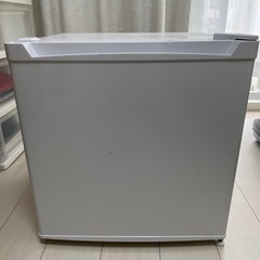2020年製 46L小型冷蔵庫50/60Hz 　　　
