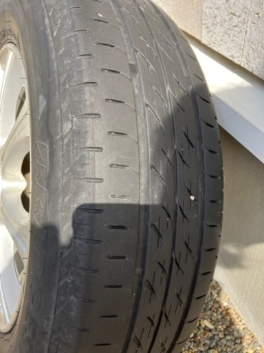 車のパーツ タイヤ、ホイール
