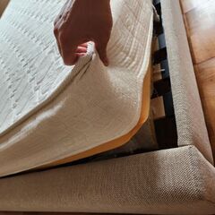 【無料】ダブルベッド＋マットレスの画像