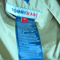 TOMMY JEANS リバーシブルシェルパジャケットの画像